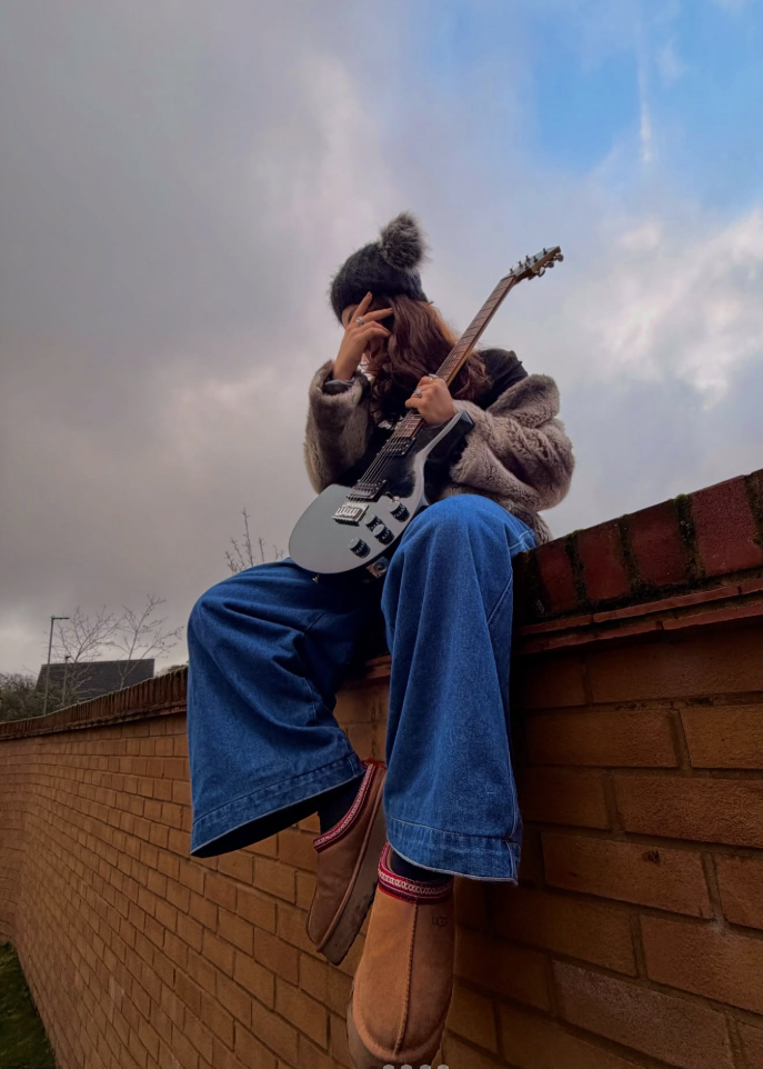 Live performance still 4